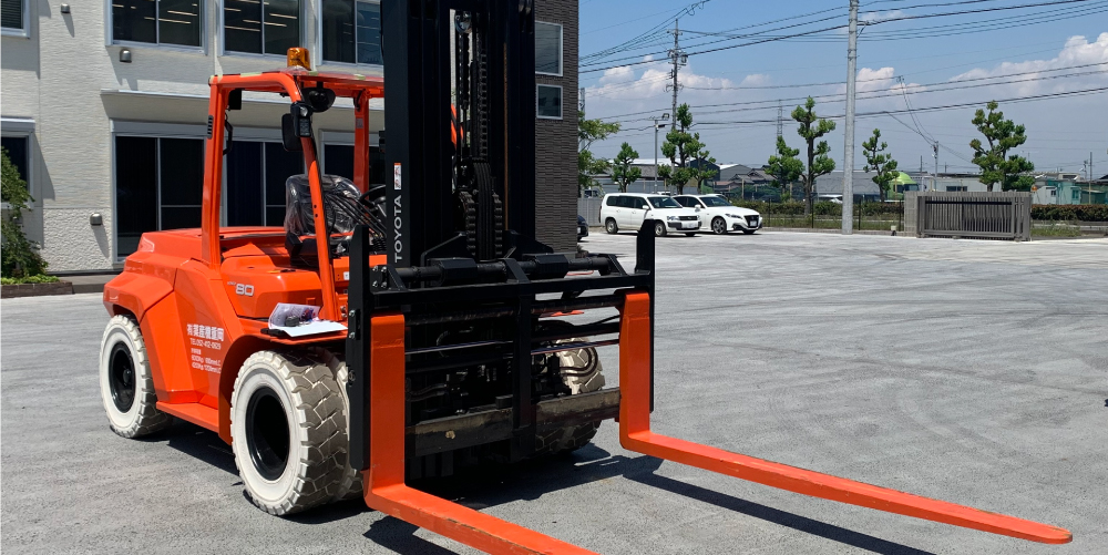 リフト車両一覧＜岡重機産業有限会社＞